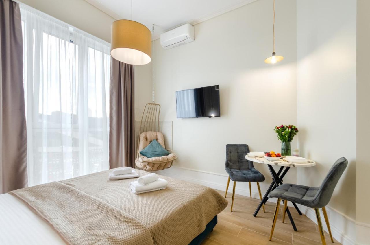 Modern New Cozy Apartment Kvartet Railway Station Kiev Exteriör bild