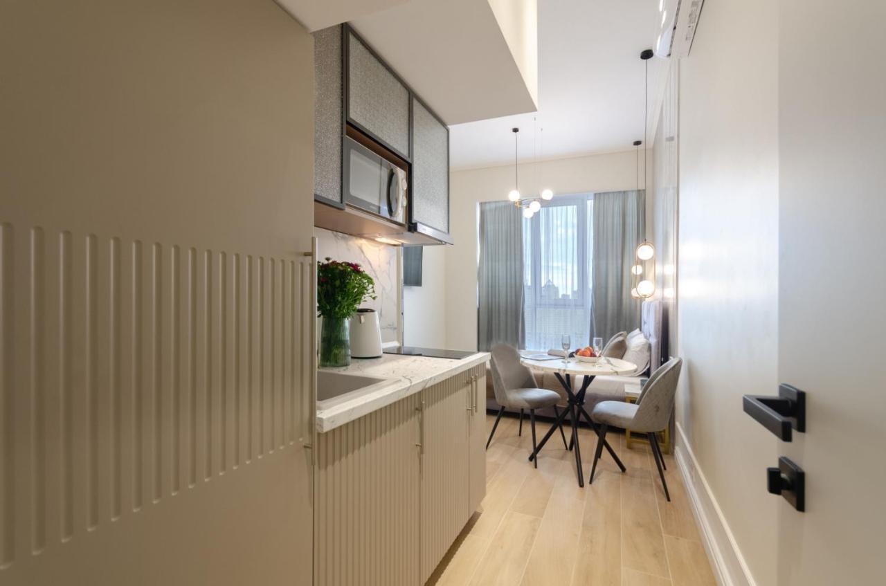 Modern New Cozy Apartment Kvartet Railway Station Kiev Exteriör bild