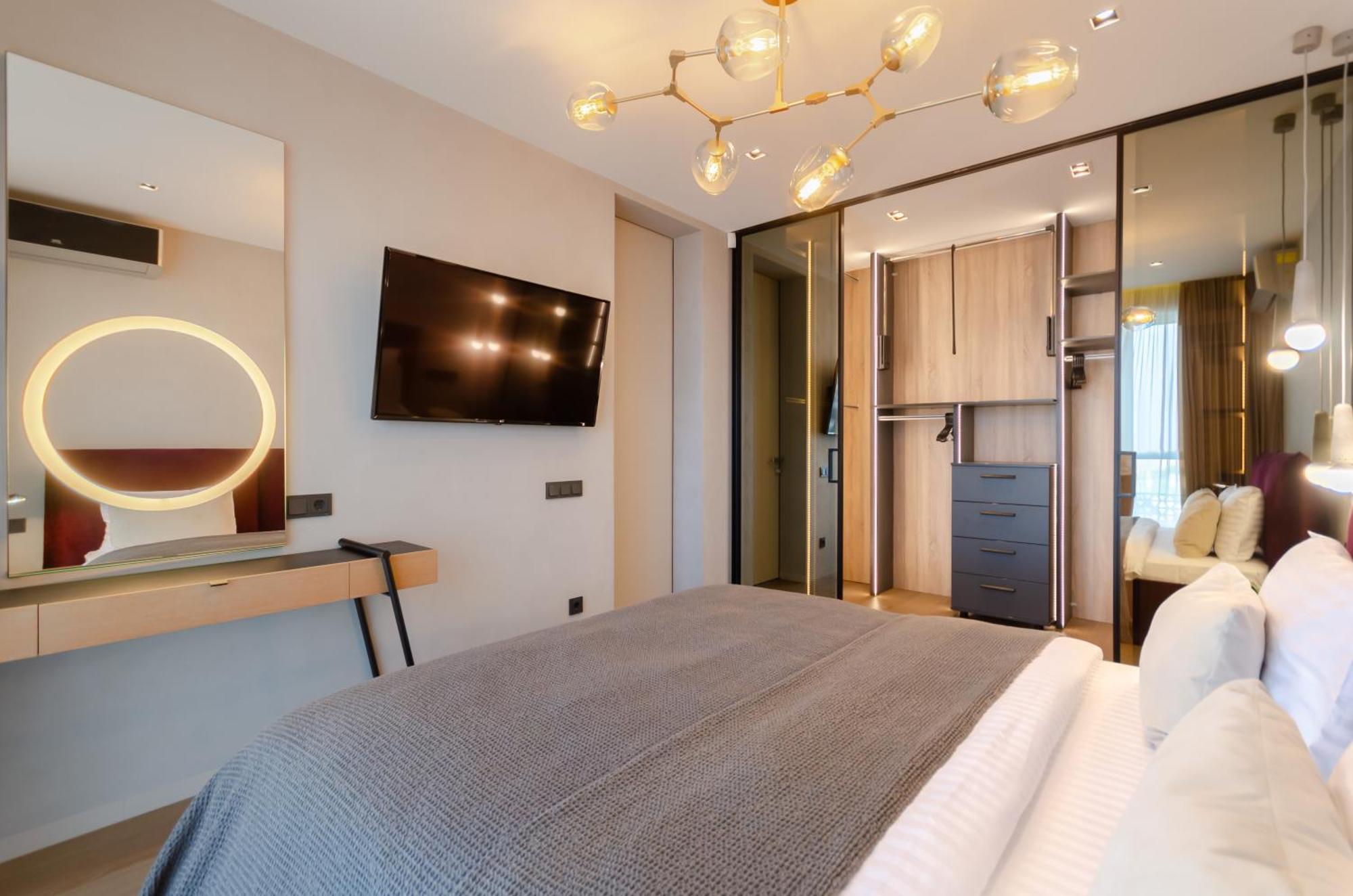 Modern New Cozy Apartment Kvartet Railway Station Kiev Exteriör bild